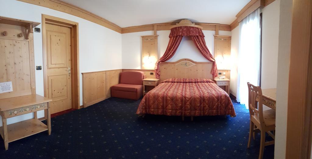 Villa Elena B&B Hotel ซานมาร์ตีโนดีกัสตรอสซา ภายนอก รูปภาพ