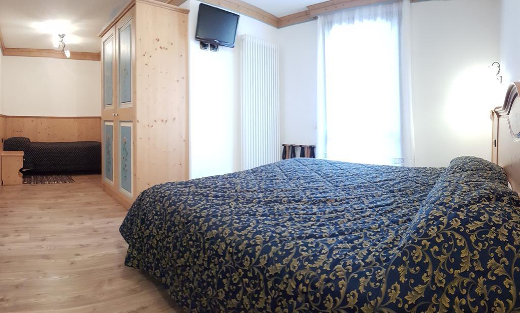 Villa Elena B&B Hotel ซานมาร์ตีโนดีกัสตรอสซา ภายนอก รูปภาพ