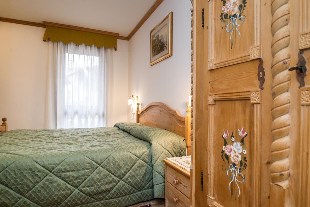 Villa Elena B&B Hotel ซานมาร์ตีโนดีกัสตรอสซา ภายนอก รูปภาพ