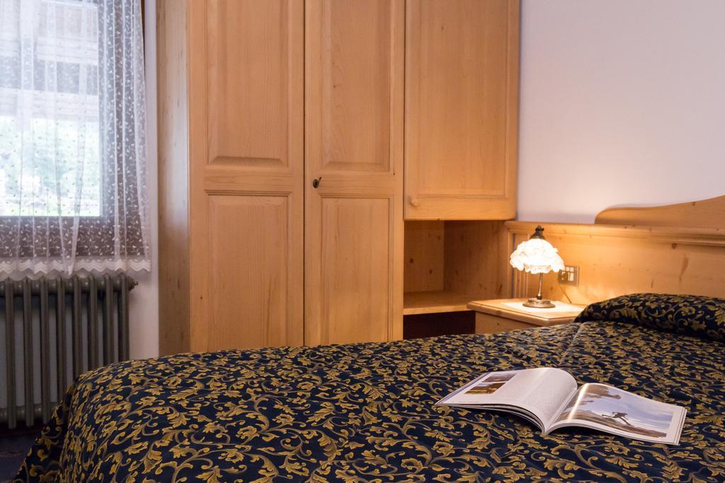 Villa Elena B&B Hotel ซานมาร์ตีโนดีกัสตรอสซา ภายนอก รูปภาพ